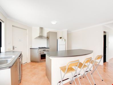 2/13 Walter Street, Beresford WA 6530