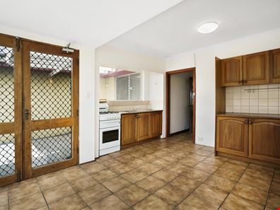 90 Leach Highway, Melville WA 6156