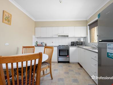 358a Piccadilly Street, West Lamington WA 6430