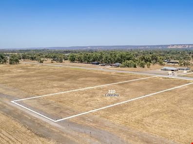 220/ Hasluck Circuit, North Dandalup WA 6207