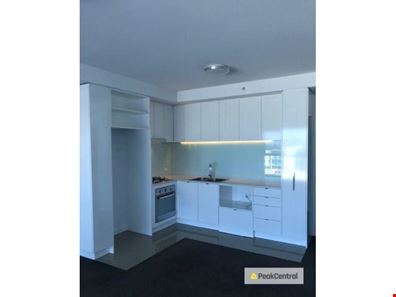 212/17 Malata Crescent, Success WA 6164