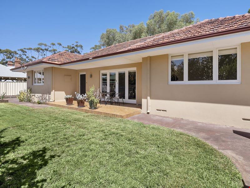 17 Stephen Street, Guildford WA 6055