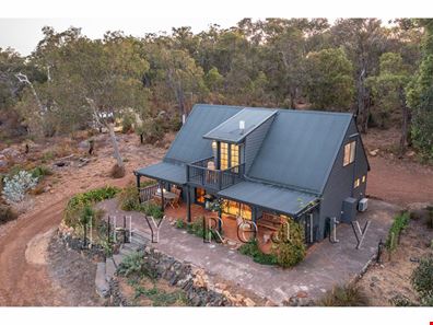 594 Commonage Road, Quindalup WA 6281