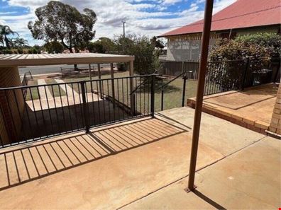 3A Eureka Street, Hannans WA 6430