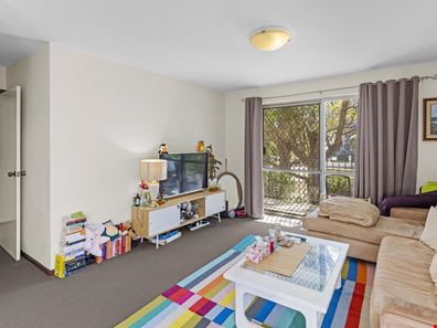 9/165 Mill Point Road, South Perth WA 6151