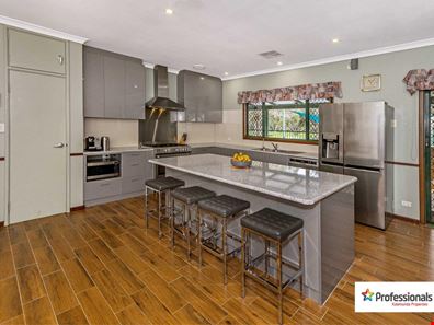 454 Maddington Road, Orange Grove WA 6109