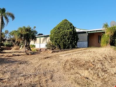90 West Street, Northampton WA 6535