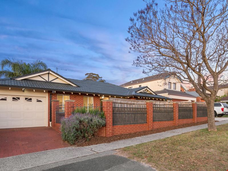 43A Davy Street, Alfred Cove WA 6154