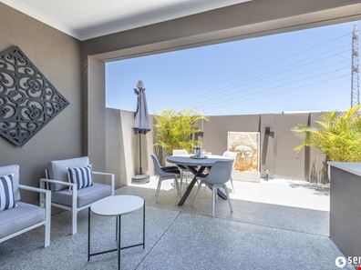 4A Seascape View, Yangebup WA 6164