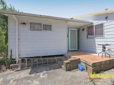 14 Hackett Street, Bellevue WA 6056