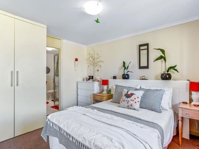 11/20 Rose Avenue, South Perth WA 6151