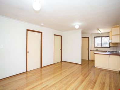 11F John Street, Midland WA 6056