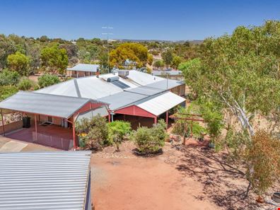 127 Woodley Farm Drive, Northam WA 6401