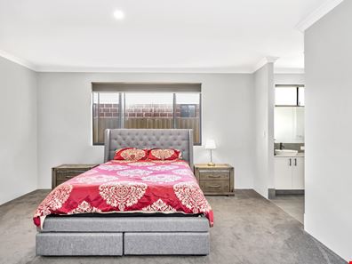 20 Hampstead Parade, Ravenswood WA 6208