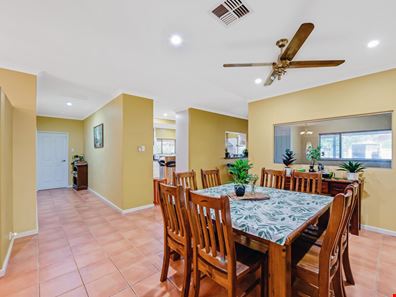 76 Eliza Shaw Drive, White Peak WA 6532