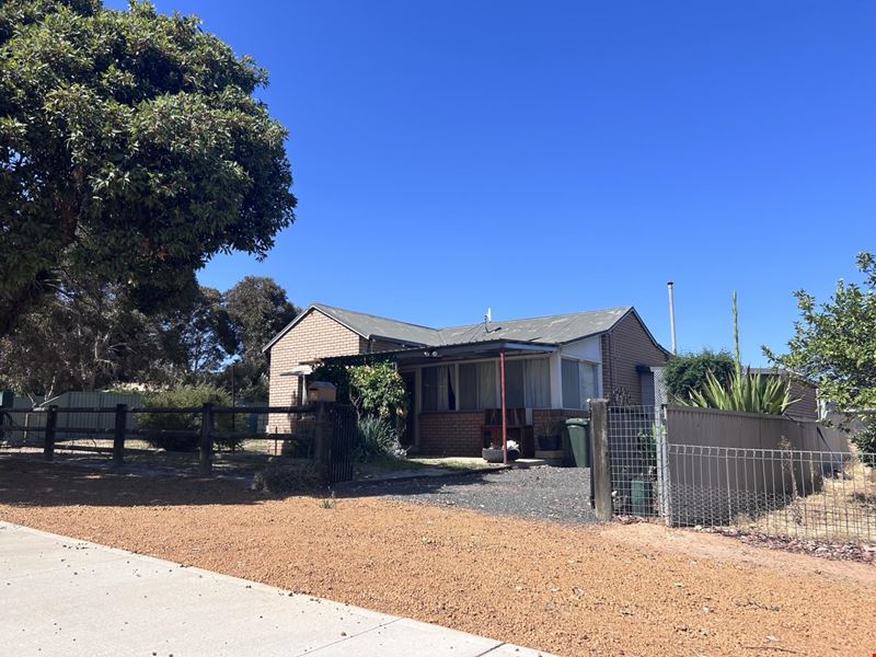 17 Forrest Street, Boddington