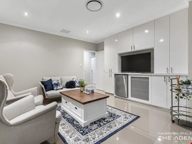 9B Wardong Road, Westminster WA 6061