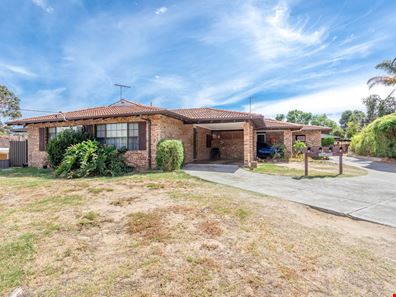 1/4 Dower Court, Armadale WA 6112