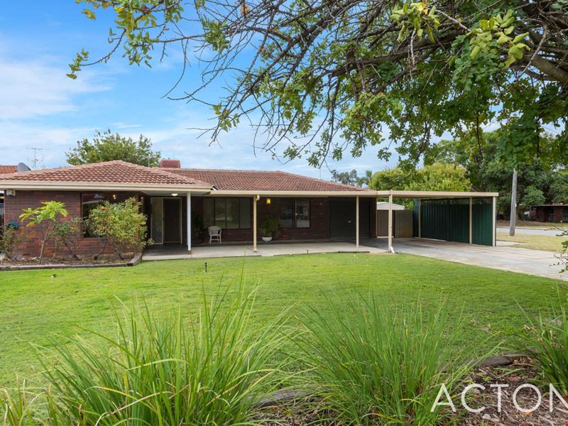 20 Belvedaire Way, Lynwood WA 6147
