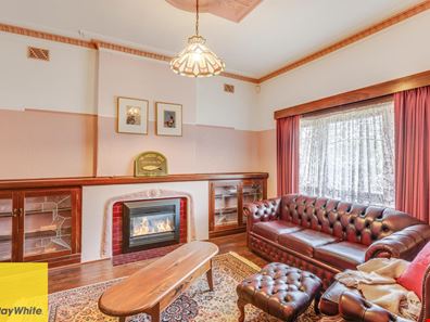 132 Gwenyfred Road, Kensington WA 6151