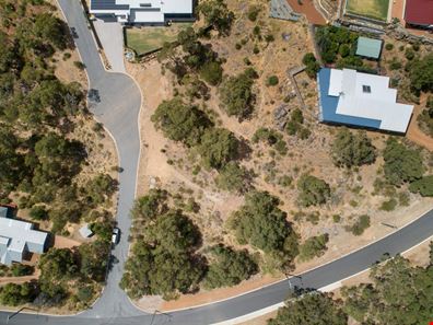 50 Rocky Place, Swan View WA 6056