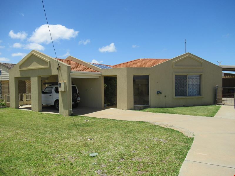 35 Ocean Drive, Port Denison WA 6525