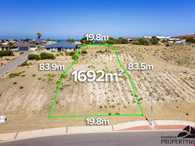 82 Stillwater Avenue, Drummond Cove WA 6532