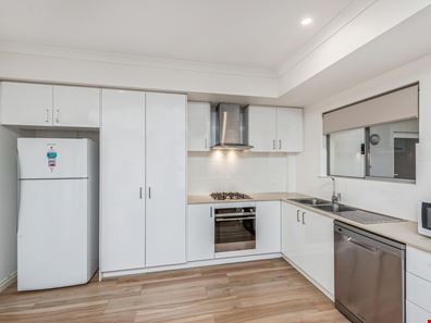 1/11 Stanbury Crescent, Morley WA 6062