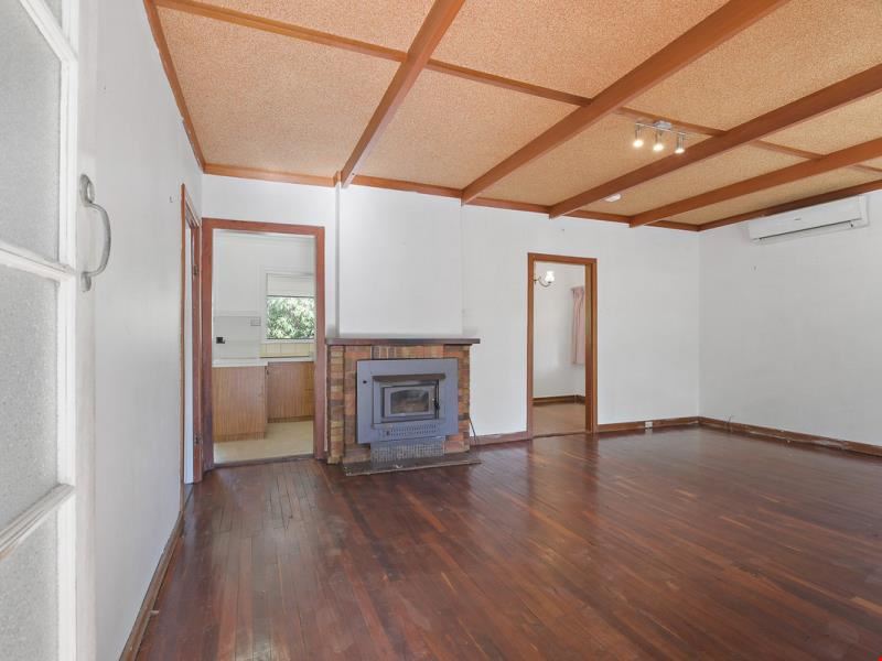 163 Peet Road, Roleystone WA 6111