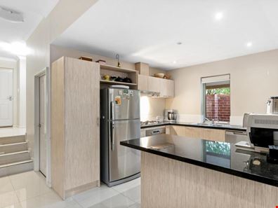 18 George Street, Maylands WA 6051