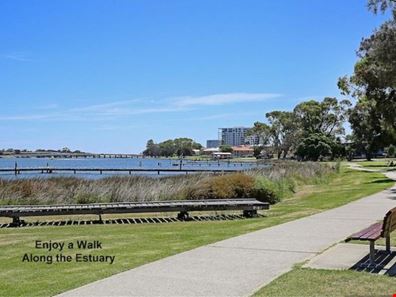 1/10 Creery Street, Dudley Park WA 6210
