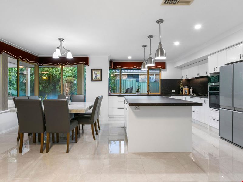 37 Chesters Way, Winthrop WA 6150