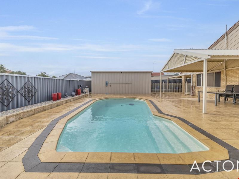 23 Peron Place, San Remo WA 6210