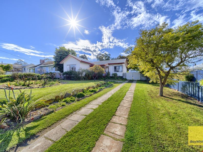 25 Webster Street, Mount Barker WA 6324