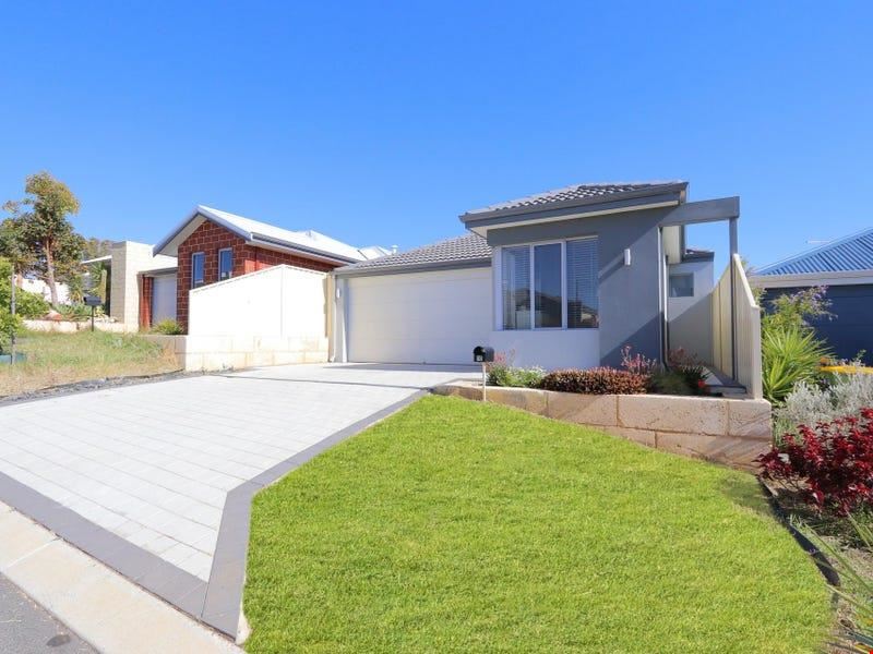 10 Rakitno Close, Lake Coogee WA 6166