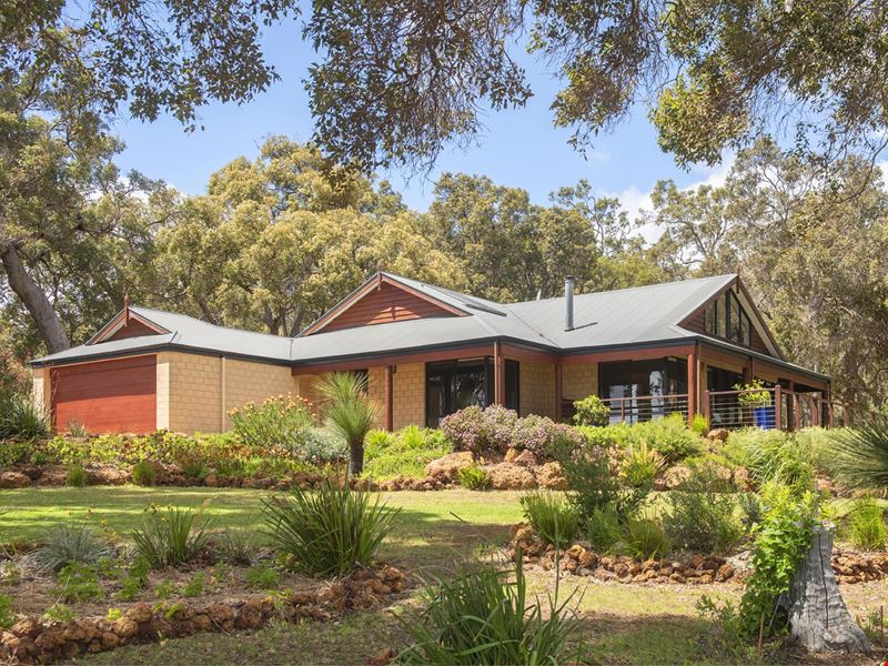 37 Grasstree Place, Yallingup WA 6282