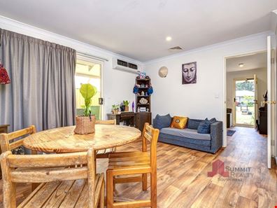 6B Sulphur Street, Withers WA 6230