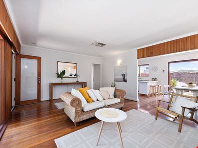 41 Denny Way, Alfred Cove WA 6154