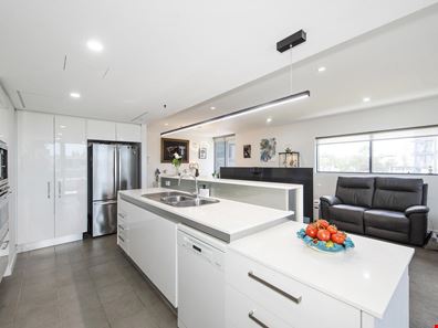 207/2 Oldfield Street, Burswood WA 6100