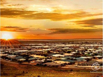 10 Jankurna Street, Baynton WA 6714