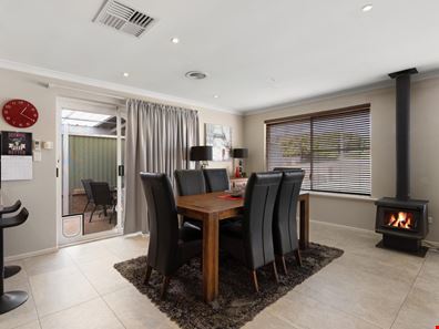 1/35 Erlistoun St, Golden Bay WA 6174
