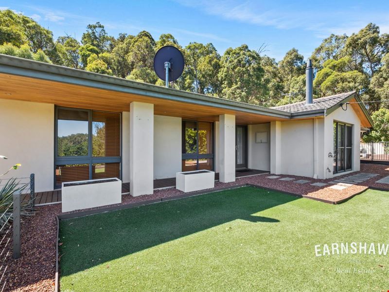 8 Holpin Place, Glen Forrest WA 6071