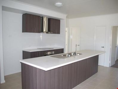 24 MullaMulla Street, Newman WA 6753