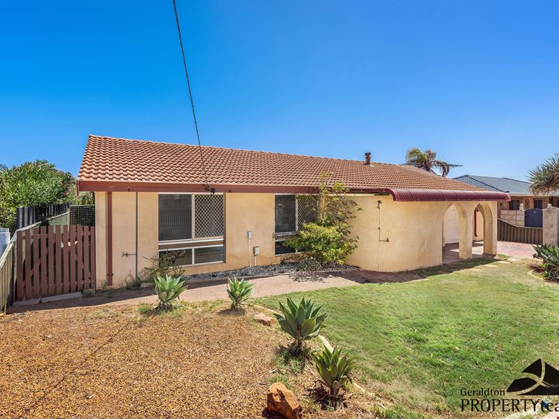 10 Batavia Place, Mahomets Flats WA 6530