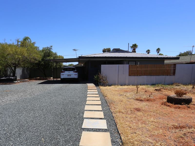 11 Atriplex Rd, Kambalda West WA 6442