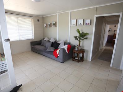 11 Atriplex Rd, Kambalda West WA 6442