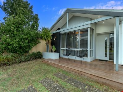 3 Bradstocks Grove, Southern River WA 6110