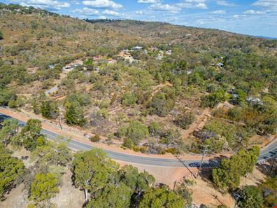 207 Holmes Road, Forrestfield WA 6058