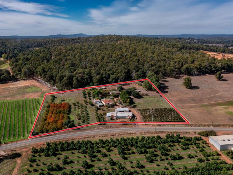 1689 Canning Road, Karragullen WA 6111