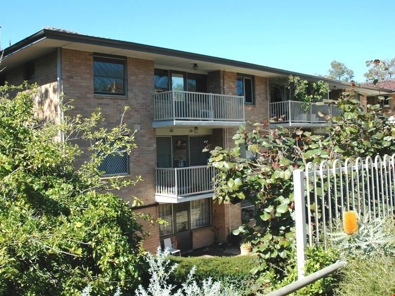 11/70-72 Broadway, Crawley WA 6009